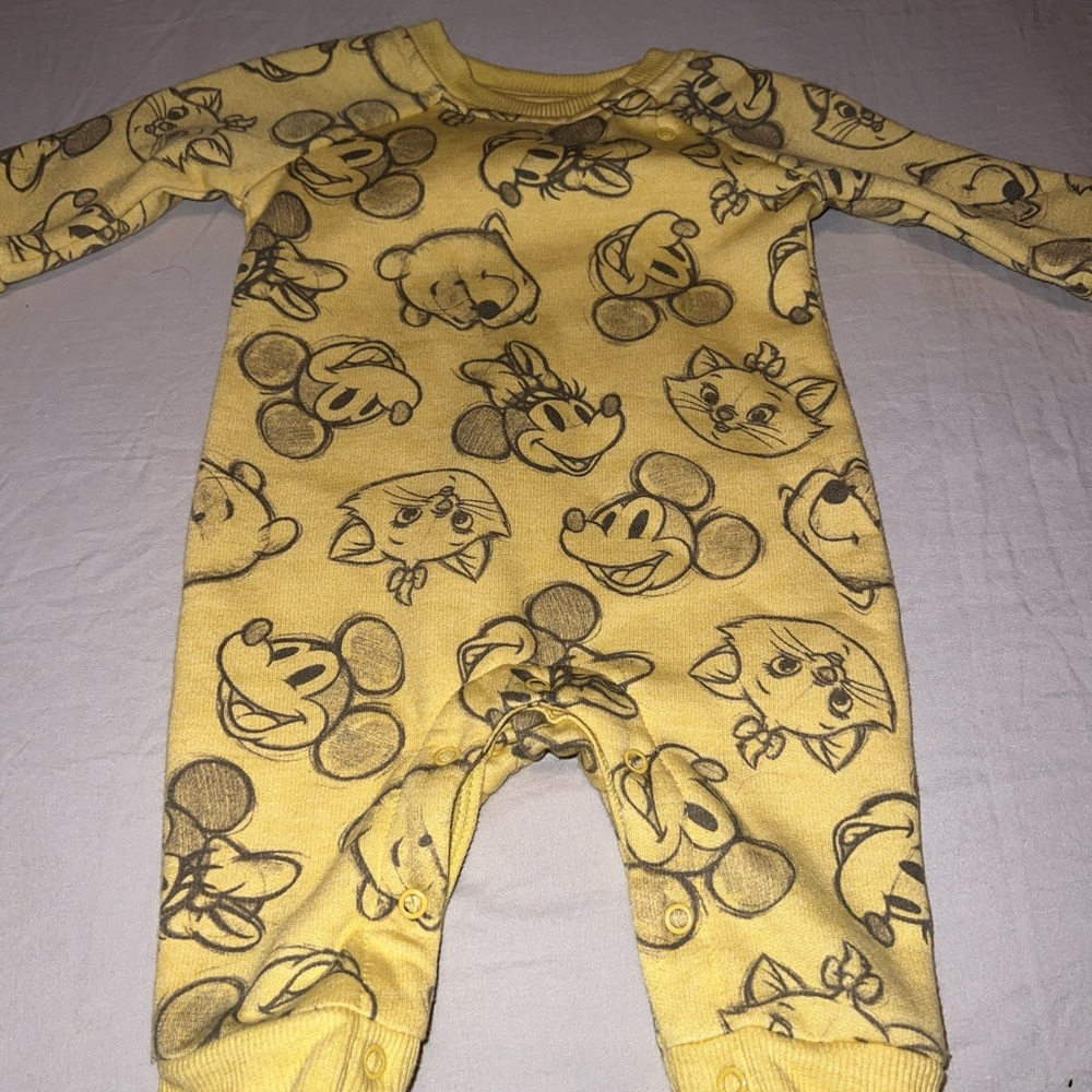 Disney 100 Years Unisex Infant 1pc Sleeper Snap Mickey Pooh Yellow Size 3/6M